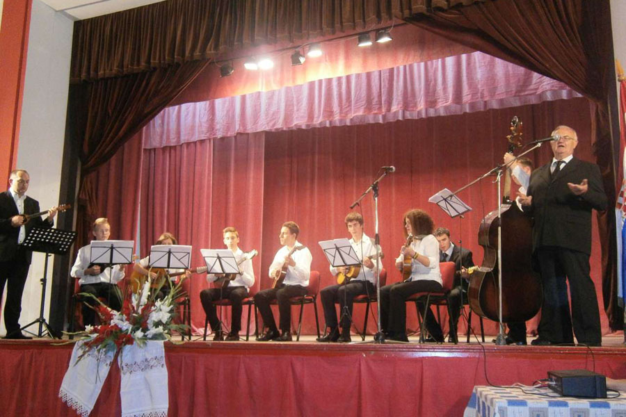 Nastupi u Somboru i Sremskoj Mitrovici