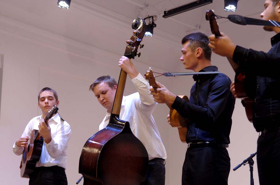 Koncert posve�en Vladi Baueru