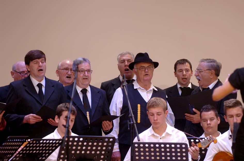 Koncert posve�en Vladi Baueru