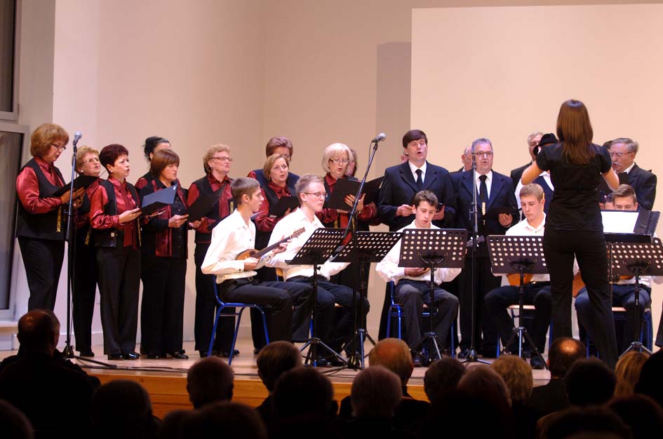 Koncert posve�en Vladi Baueru