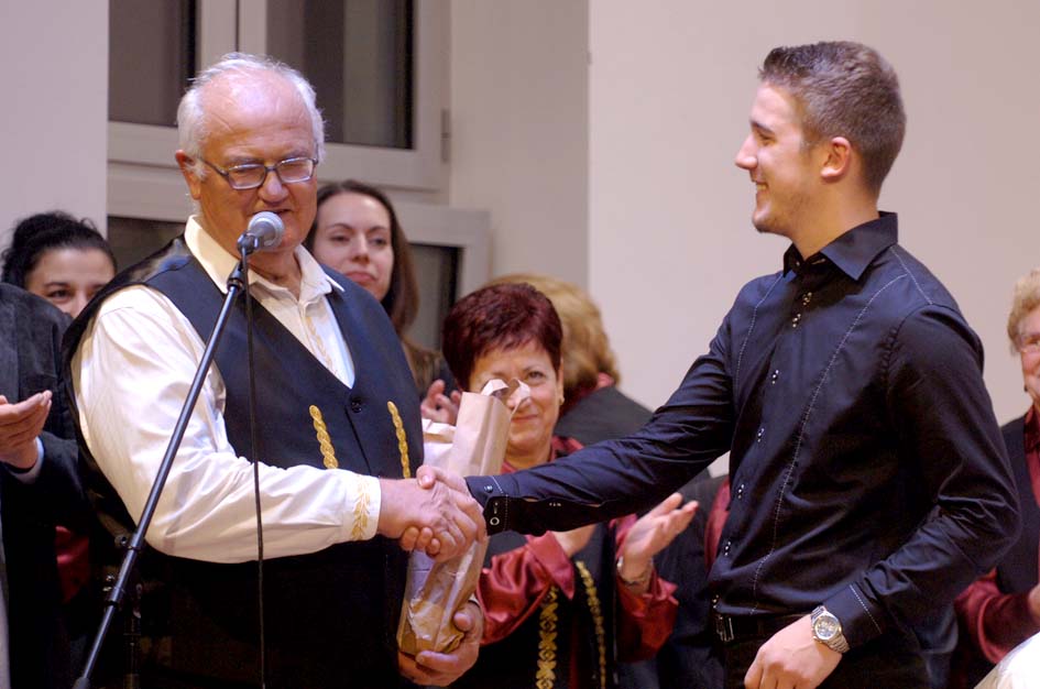 Koncert posve�en Vladi Baueru