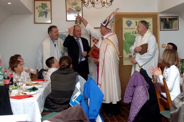 Bokelji kao gosti Vile Velebita