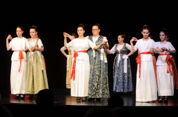 KUD-A �AUGUST �ENOA� IZ PE�UHA U PO�EGI