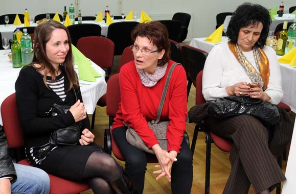 KUD-A �AUGUST �ENOA� IZ PE�UHA U PO�EGI