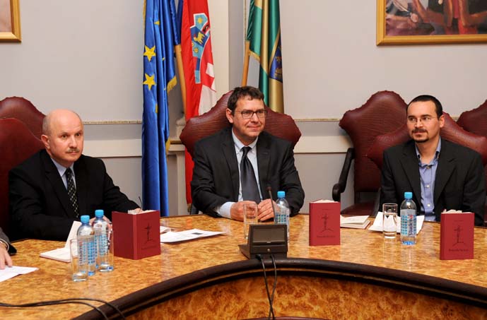 Jubilarna 20. Lička večer u Požegi