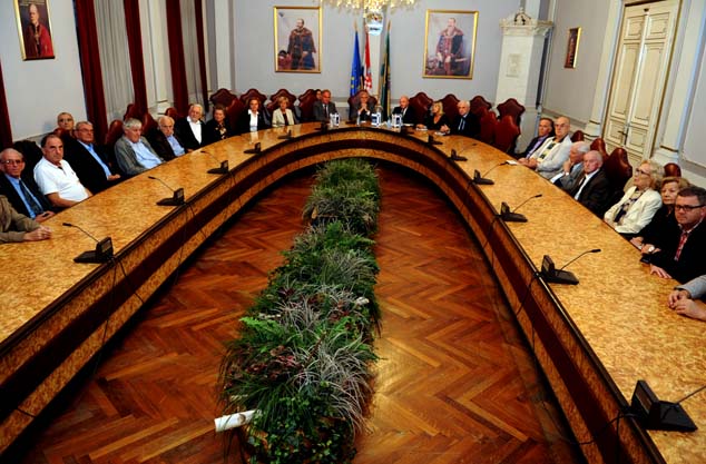 Promocija knjige Po�e�ki zapisi