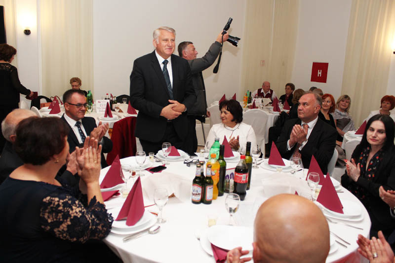  Li�ka ve�er u Po�egi