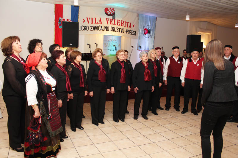 Lička večer u Požegi